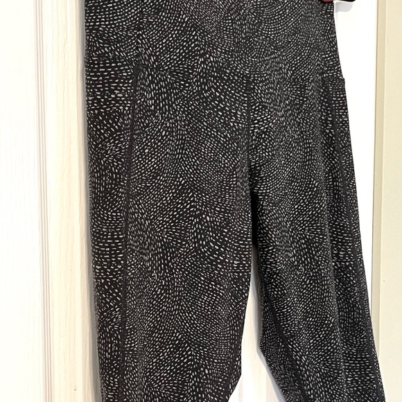Tuff cropped leggings - Picture 1 of 6